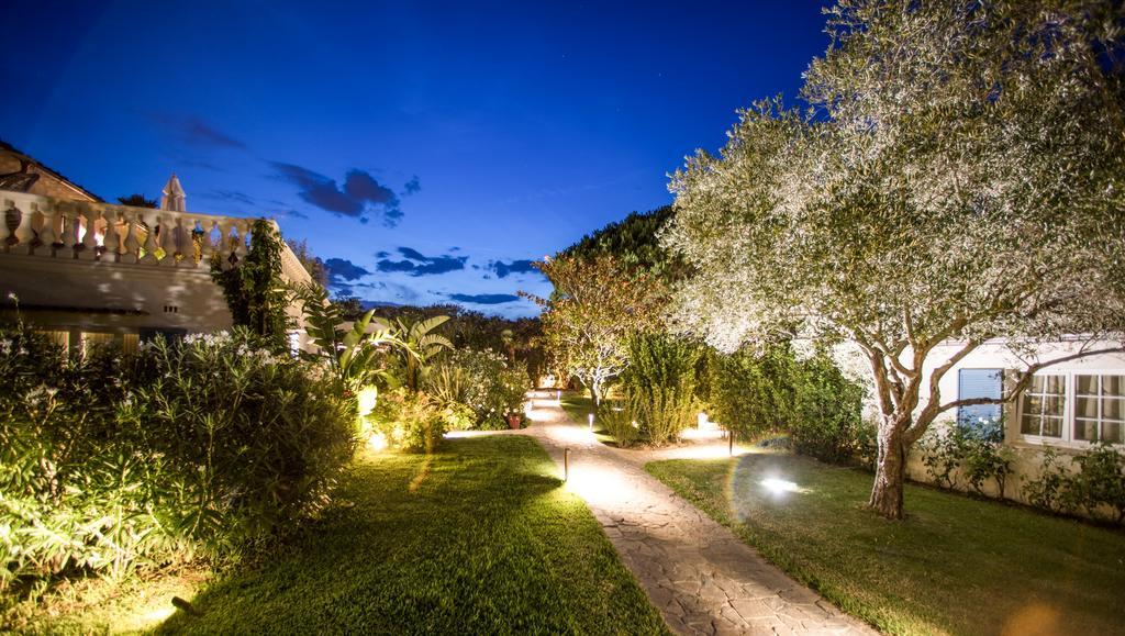 Hotel La Bastide Des Salins Saint-Tropez Exterior foto