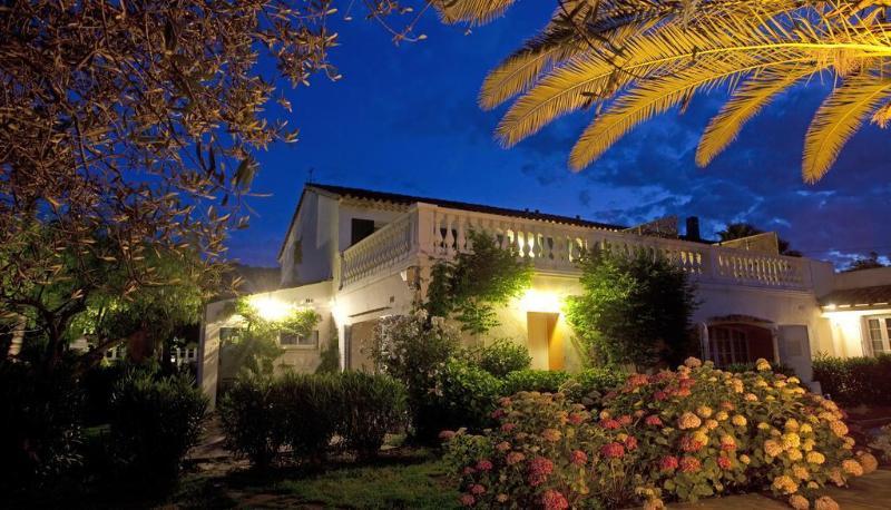 Hotel La Bastide Des Salins Saint-Tropez Exterior foto