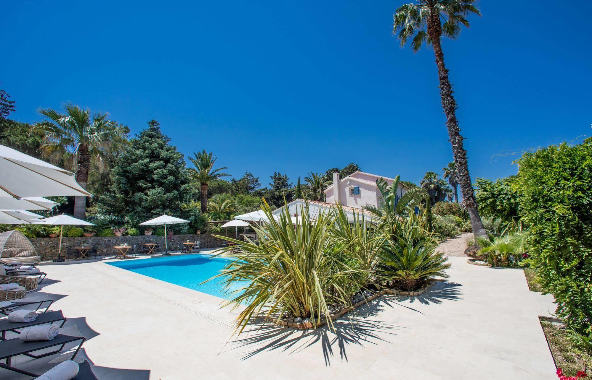 Hotel La Bastide Des Salins Saint-Tropez Exterior foto